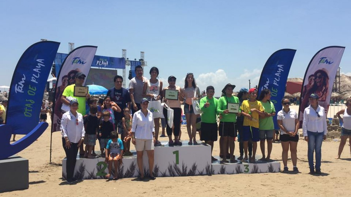 Llevan a cabo Concurso de Castillos de Arena en Playa Miramar