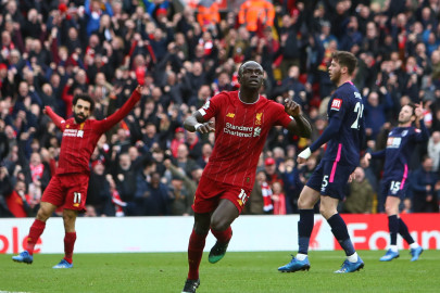 Liverpool logra imponerse por 2-1 ante el Bournemouth