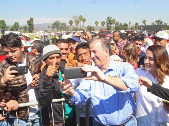 Busca Meade convertir el campo en una potencia