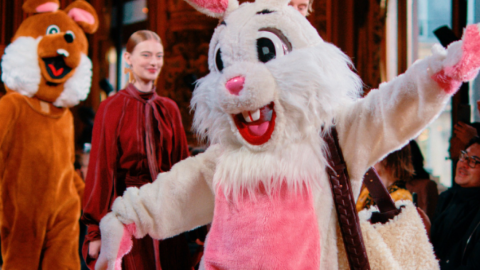 De esta forma, Stella McCartney presentó su moda animalista