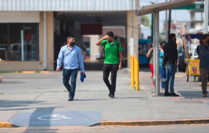 Recomienda Protección Civil hidratarse ante altas temperaturas 