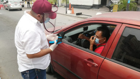 Avance de vacunación en EU motivo por el cual ya no hay filtros en los puentes