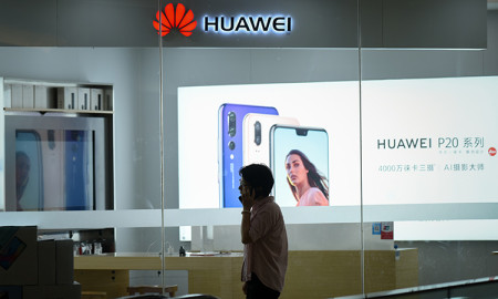 Huawei desafía abiertamente a Samsung y Apple
