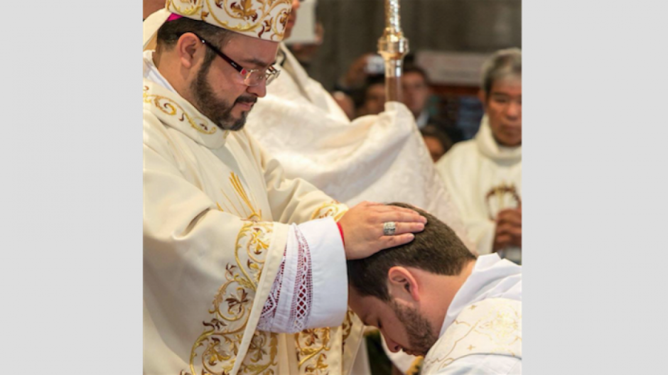 Se defendió iglesia de quienes ven a la religión como un negocio