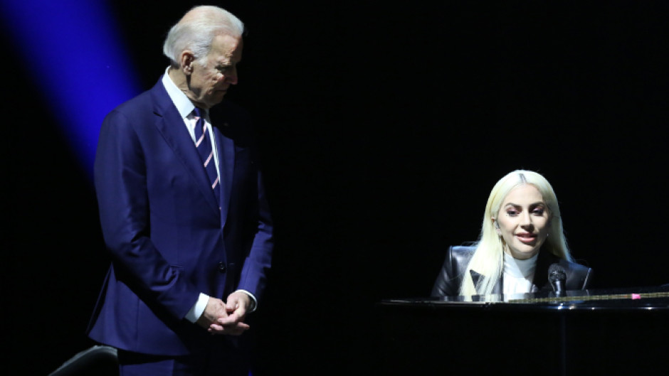 Donald Trump y Lady Gaga discuten previo a elecciones 