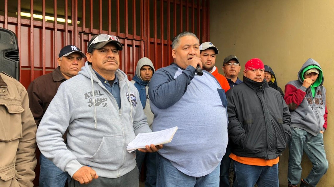 Viajan mineros a la CDMX para reunirse con María Luisa Alcalde