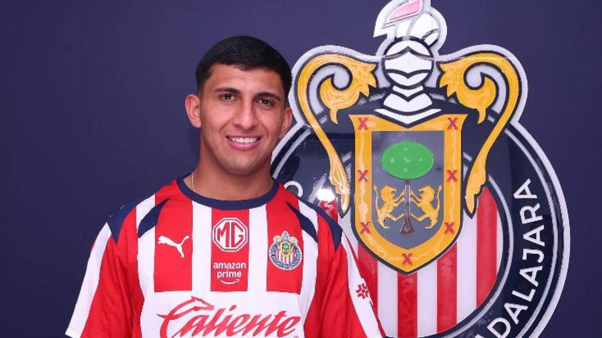 Bryan González nuevo jugador de Chivas