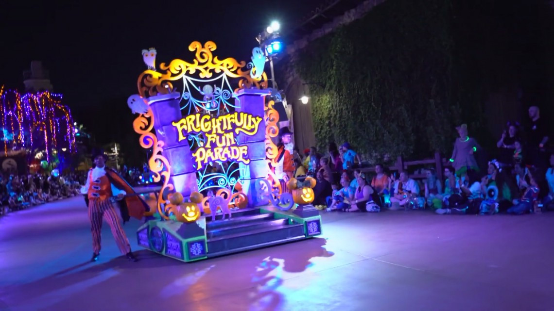 Inicia "Oogie Boogie Bash" en la fiesta de Halloween de Disneyland