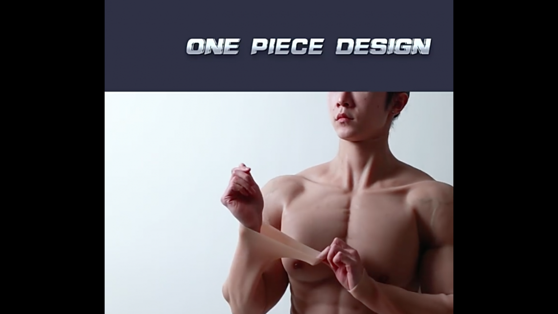 Crean traje hiperrealista para lucir un cuerpo de gimnasio en segundos