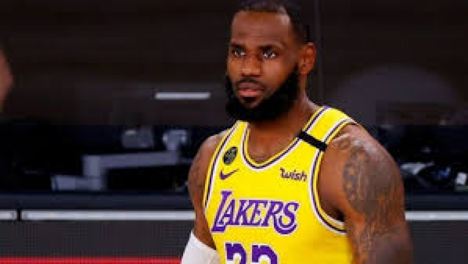 La petición de LeBron James por el asesinato de su amiga