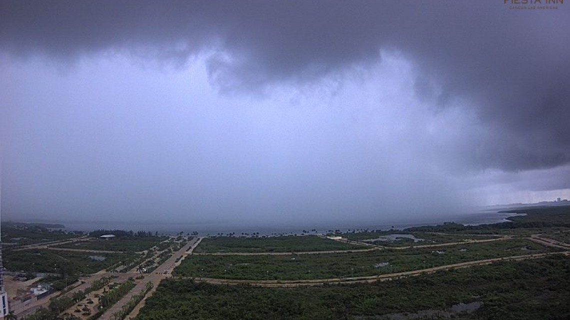 Alerta amarilla por "Nate" en Quintana Roo