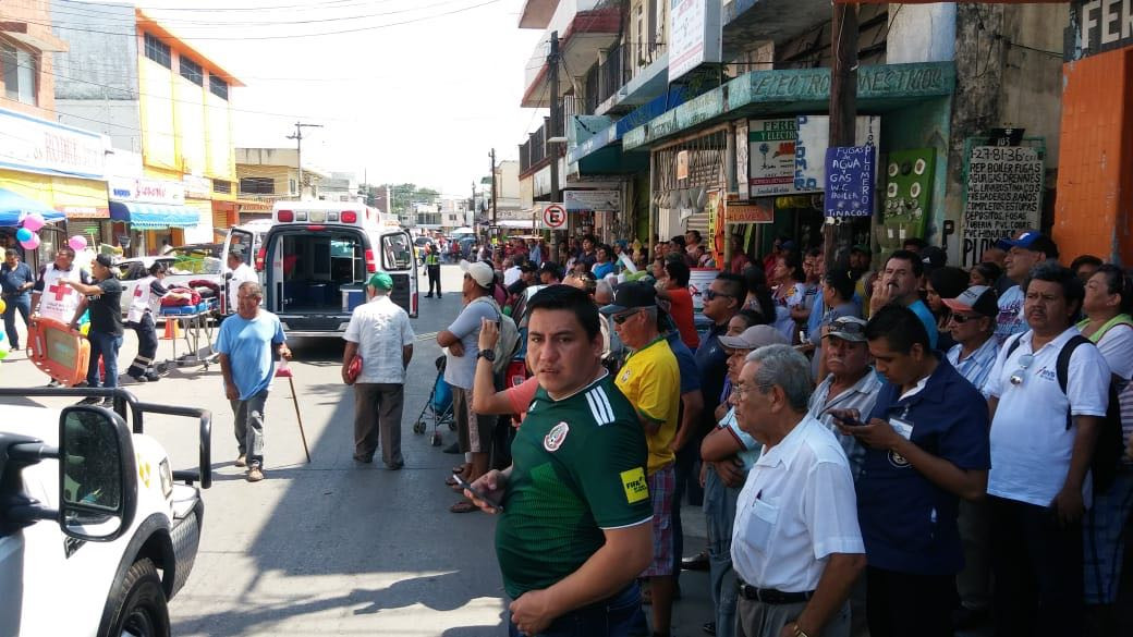 Pintor recibe fuerte descarga eléctrica mientras trabajaba