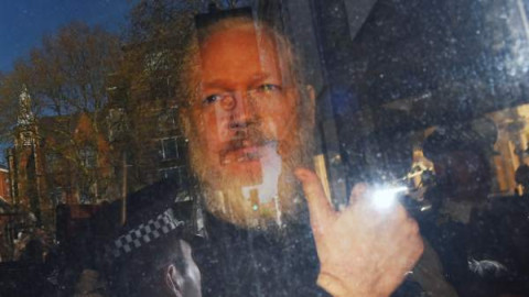 17 nuevos cargos para Assange