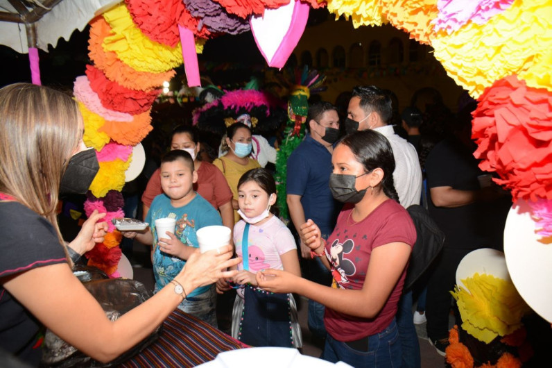 Invita sistema DIF a disfrutar del “Festival Internacional de la Catrina”; Darán tamales y champurrado gratis