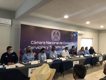  Expone CANACO peticiones a fórmula del PAN