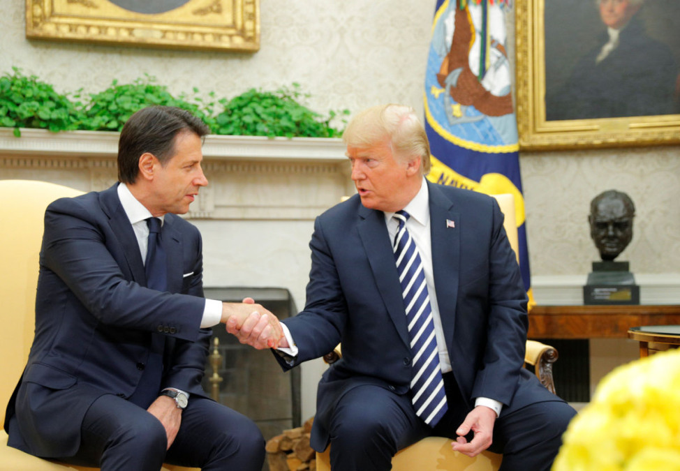 Trump recibe a Conte en la Casa Blanca
