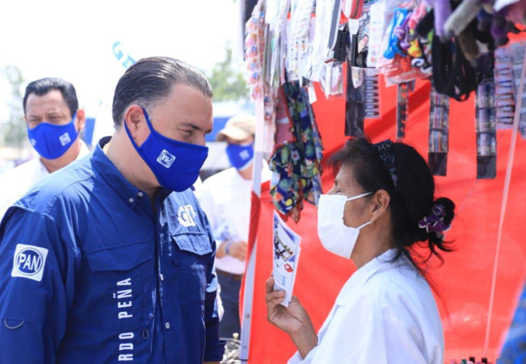 Se compromete Gerardo Peña con tamaulipecas, "Cadena perpetua para quien violentar a una mujer" 