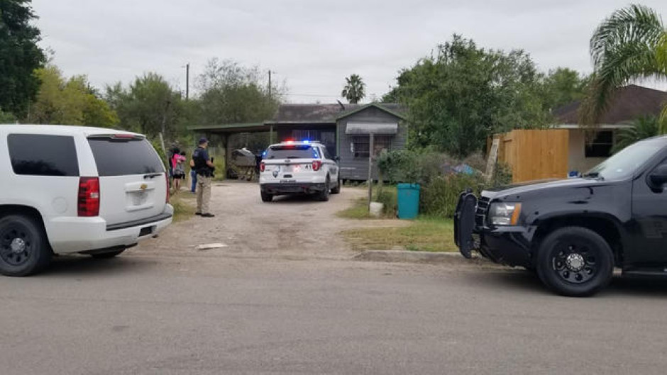 Autoridades hallan drogas en una residencia en Álamo