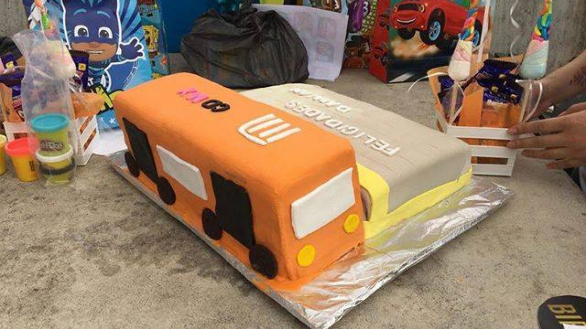 Y, ¿de qué quieres tu fiesta?, del metro de la CDMX