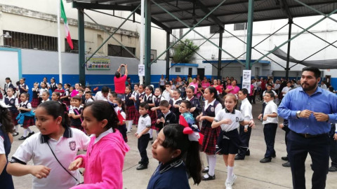 Hacen zumbaton para apoyar a alumno con aplaca medular