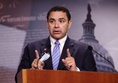 “Queremos más puentes, no más muros”, pide Henry Cuellar acelerar reapertura de fronteras