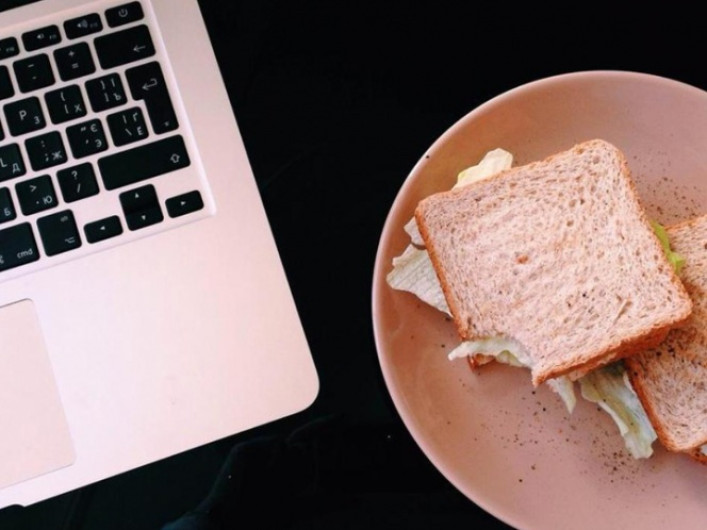Patentan teclado resistente a las migajas