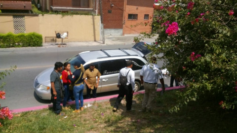  Trasladan cuerpos de migrantes ahogados a las instalaciones de Semefo 