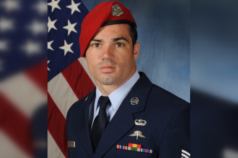 Continúa búsqueda de aviador originario de Dallas