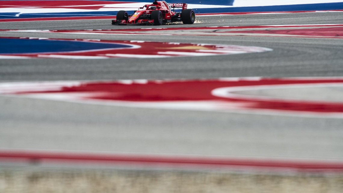 Kimi Raikkonen se lleva el GP de EU, Checo Pérez termina en décima posición