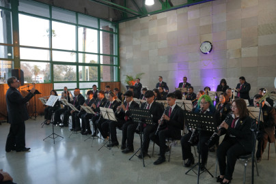 Celebran el 119° aniversario de la centenaria bansa de música municipal con emotivo concierto