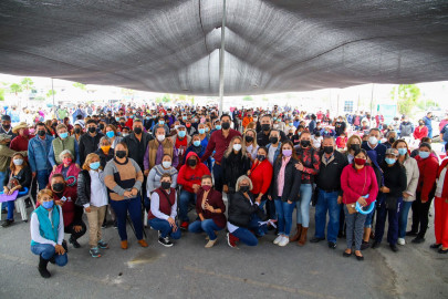 Llegan beneficios de la “Audiencia Pública“ municipal, a los habitantes del sector de La Cima.