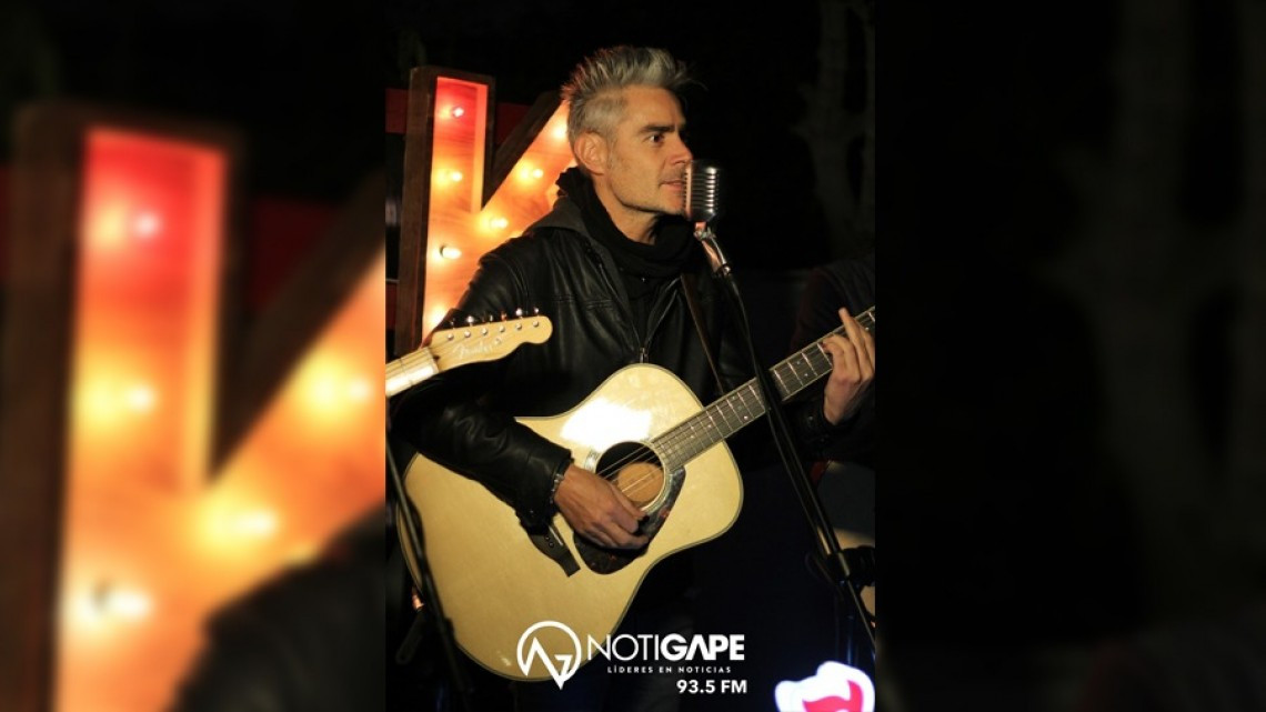 La Gusana Ciega enamora con su presentación en acústico.