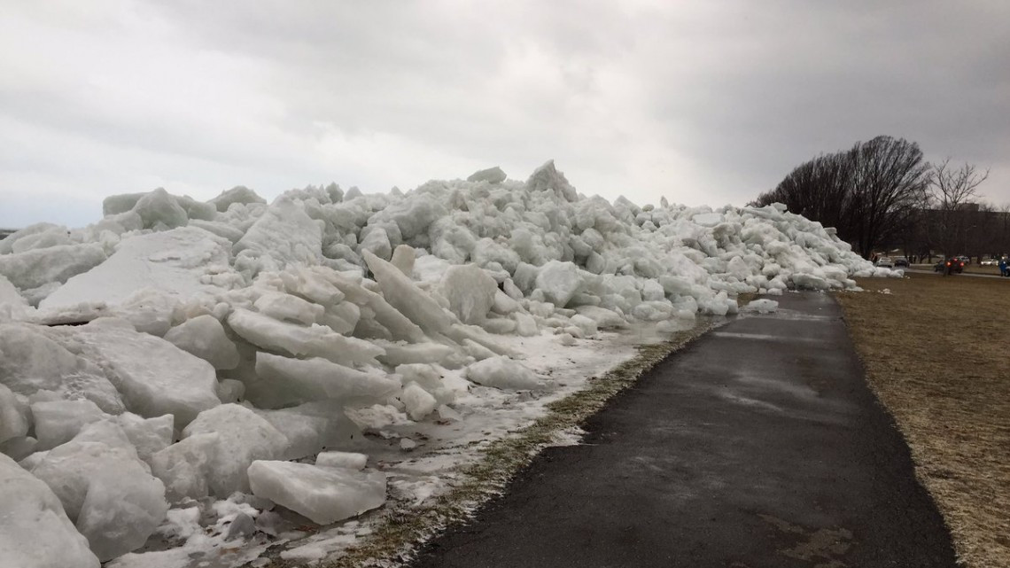 “Tsunami de Hielo” pone en alerta a EU