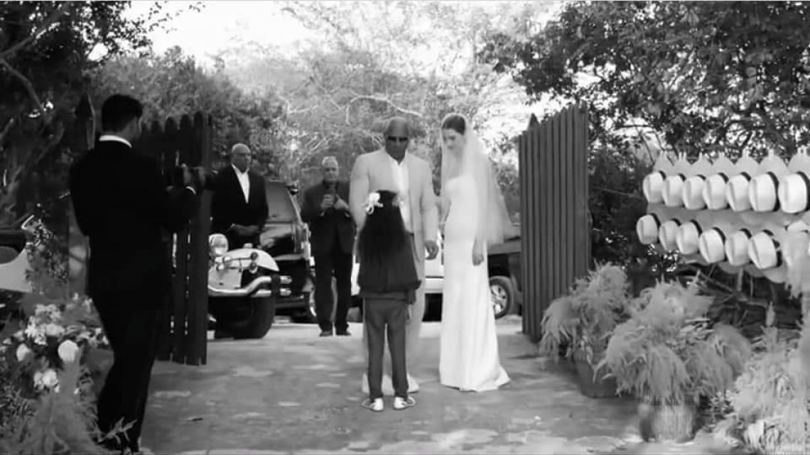 Más que amigos, familia: Vin Diesel entrega a hija de Paul Walker en el altar