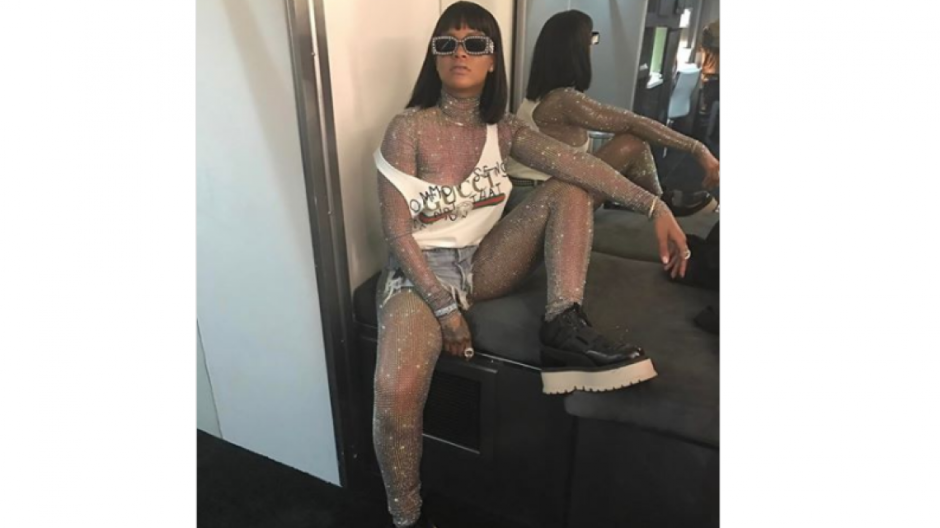 Belinda copia a Rihanna en estilo Gucci