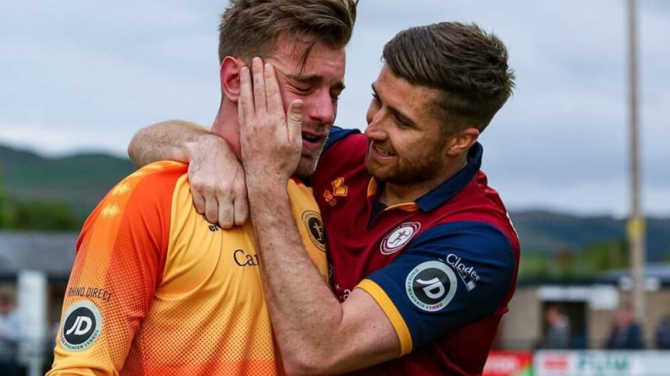 Equipo galés de estudiantes clasifica a la Europa League