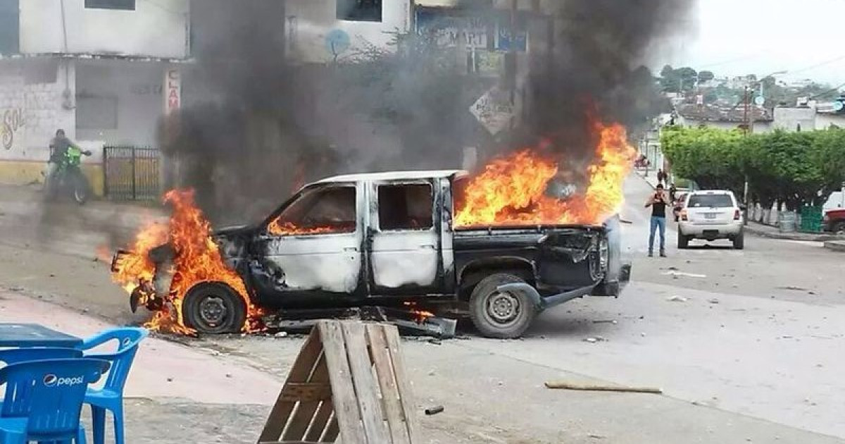 Se registra incendio en corralón de la Fiscalía de Oaxaca