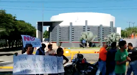 Retiran bloqueo en instalaciones del SAT en Colima