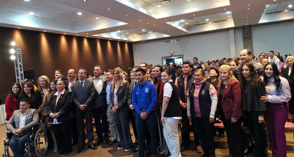 Arranca el registro de Becas de Titulación en Línea