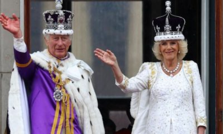 Reina Camila asegura que el rey Carlos III está "extremadamente bien" a pesar del cáncer