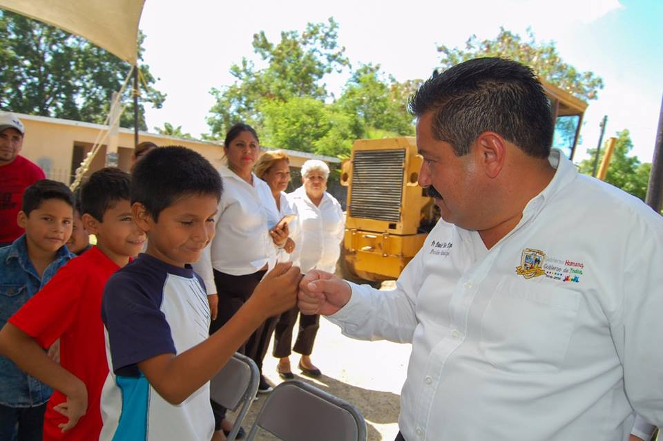 Inicia pavimentación de calle 15