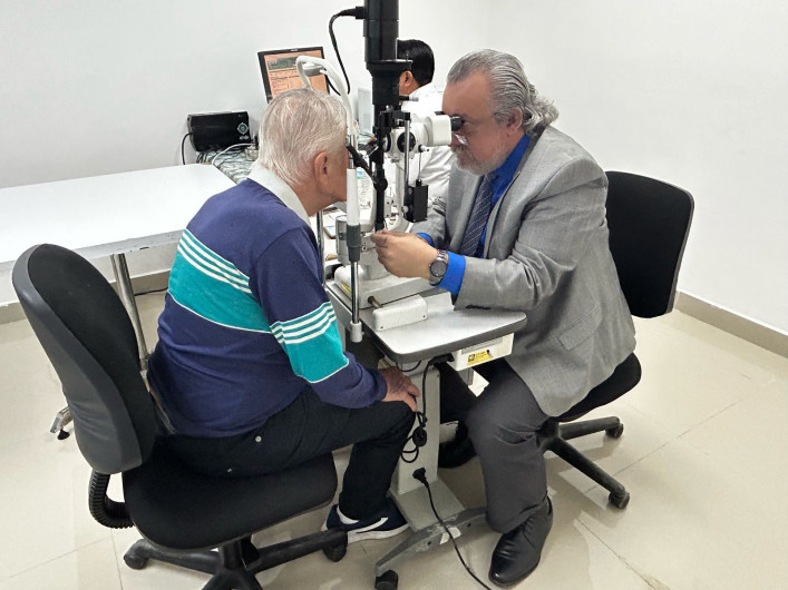 Realiza  UNF 76 Jornada Oftalmológica