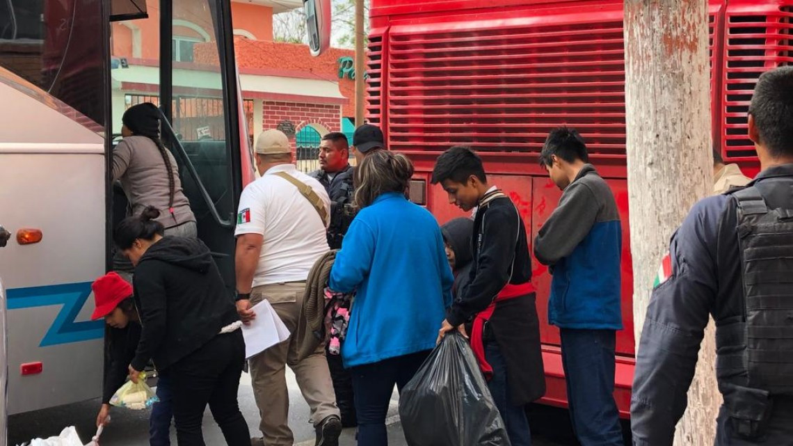 Inicia la repatriación de 186 migrantes a Acayucan, Veracruz