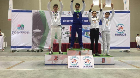 Esgrimistas se cuelgan siete medallas en Selectivo Nacional