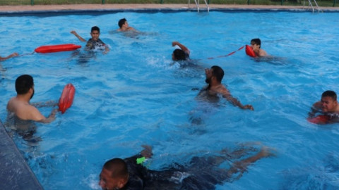 Reciben elementos de PC Matamoros capacitación sobre técnicas de salvamento acuático