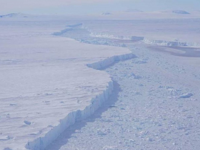¡Increíble! Iceberg del tamaño de Manhattan se desprende del antártico