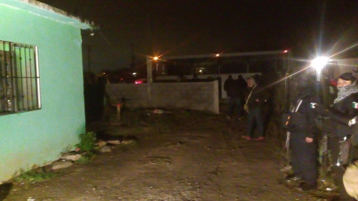 Rescatan a migrantes de una casa de seguridad en Matamoros