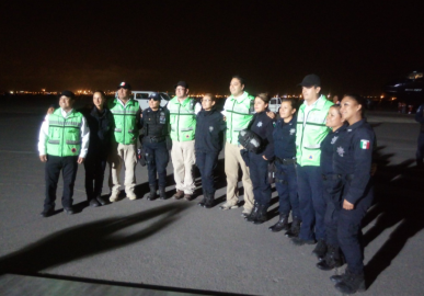 Expertos de PF que brindaron apoyo tras inundaciones en Perú regresan a México