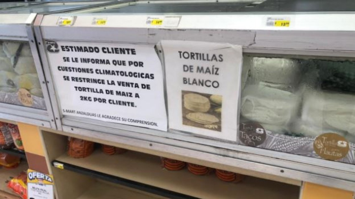 Limitan supermercados venta de pan y tortillas por falta de gas