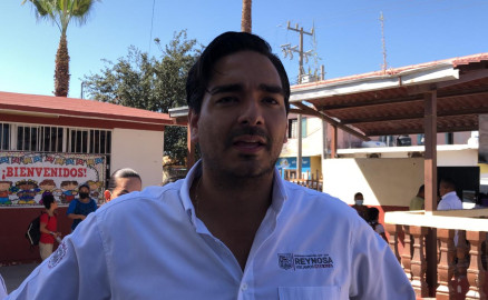 Atiende Municipio necesidades de escuelas 